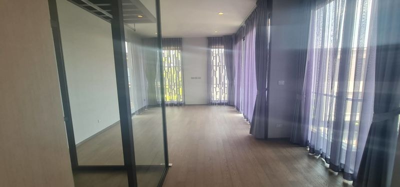 ขายบ้านเดี่ยว Vana Residence กรุงเทพกรีฑา ทำเลดี  ติดต่อผึ้งรติ 061-941-9639